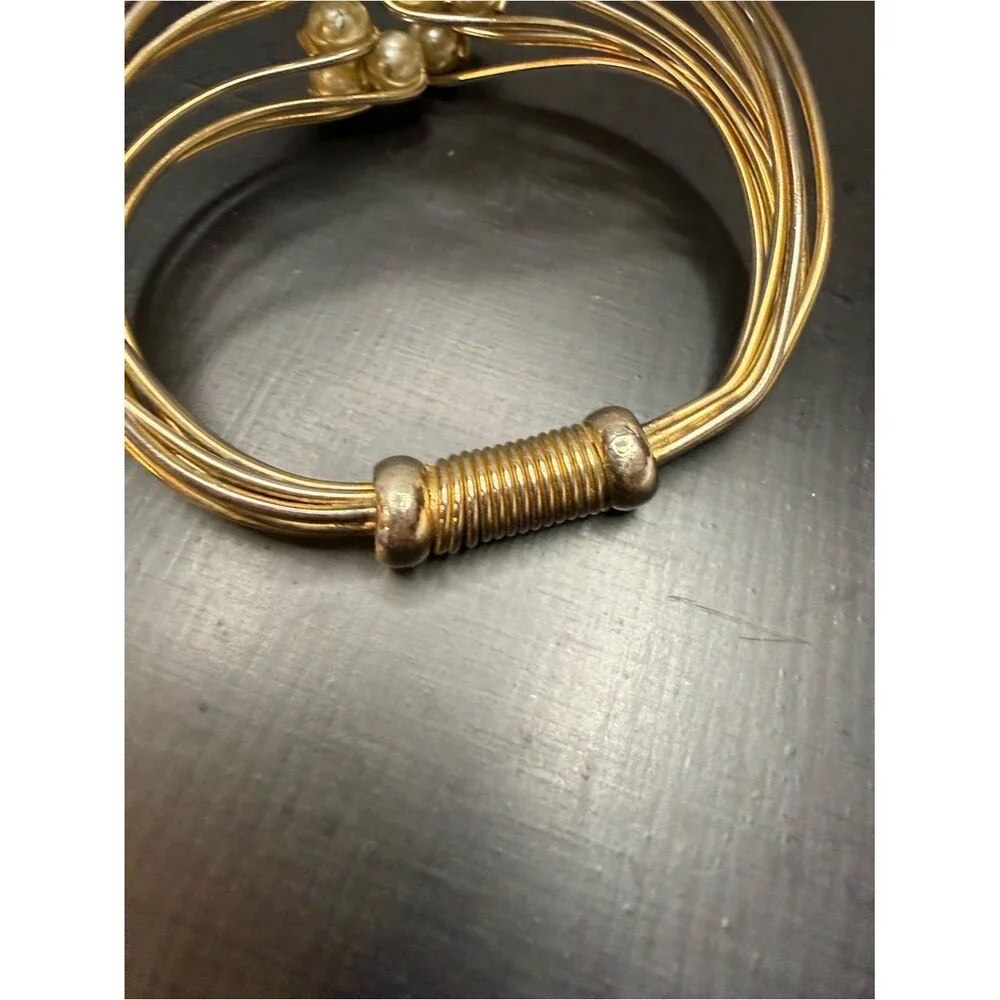 Unbranded beautiful gold